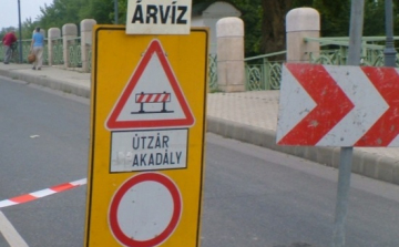 Árvíz - Harmadfokú a készültség az Ipolyon